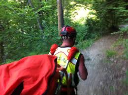 FELTRE: ANZIANA SCIVOLA FERENDOSI, PORTATA IN SALVO DAL SOCCORSO ALPINO